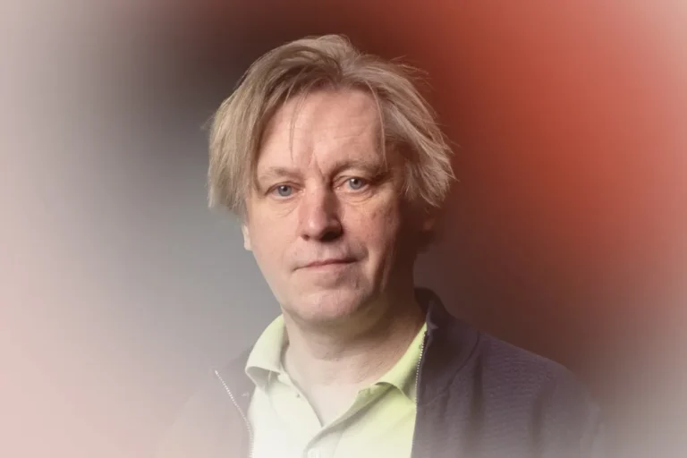 „már készülünk is a rendszerváltásra, de nem tudjuk előre, bőrönd lesz-e belőle vagy válltáska”