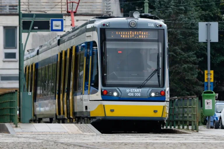Ritkábban ütközik a tram-train a sárgítás óta