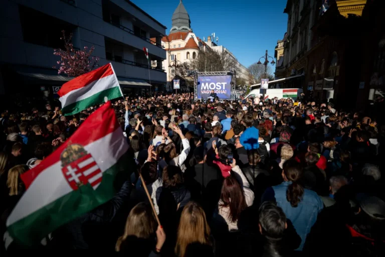 Publicus Intézet: 52-39 az állás a Tisza Párt és a Fidesz között a biztos szavazó pártválasztók körében