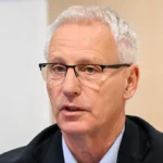 A legfőbb ügyész szerint nem tártak fel kapcsolatot a Szőlő utcai javítóintézet volt igazgatója és Soltész Miklós között