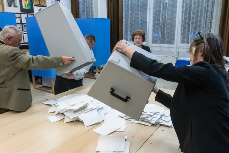 Négy választókerületben most még vezet a Fidesz, de ez megváltozhat