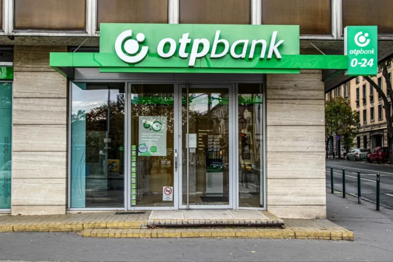 Kétszer vont le összegeket az OTP ügyfelei számlájáról, a bank is elismerte a hibát