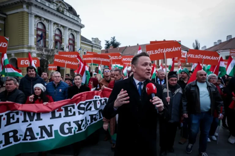 Gönczi Gábor és Marsi Anikó maradnak a TV2-nél, csak átmeneti pihenőt tartanak