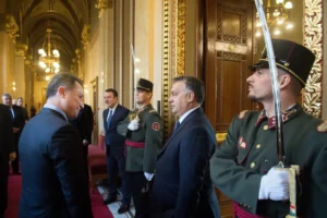 Gruevszki és a lengyel VIP-menekültek orbáni védelme hamar semmivé lesz