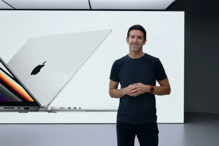 Megvan az Apple új vezetője, Tim Cook utódja