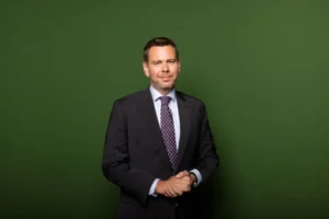 Elképesztő rombolást, felperzselt földet hagy maga után Lázár János – interjúnk Vitézy Dáviddal, a következő közlekedési miniszterrel