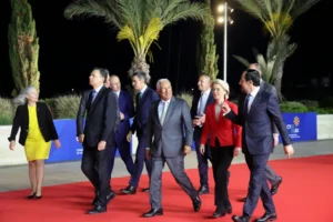 Ebből maradt ki Orbán azzal, hogy kihagyta a lehetőséget élete talán utolsó EU-csúcsára