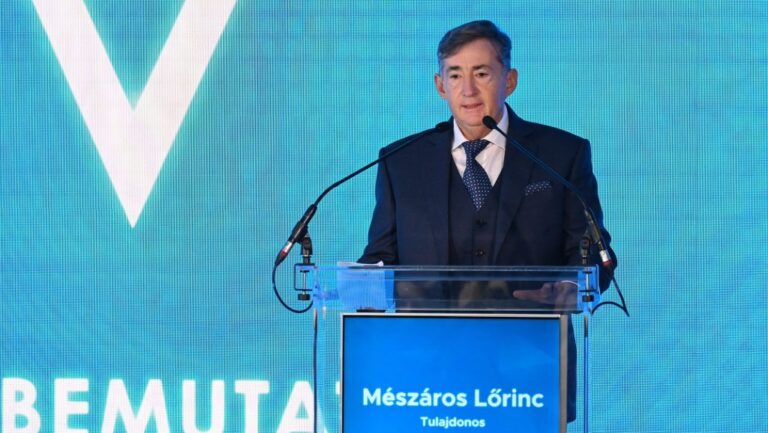 Ezermilliárd forint azonnal mozdítható vagyon pihen 29 NER-közeli cég bankszámláján