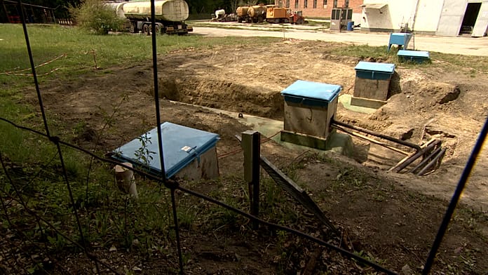 Olajszennyezés egy cég telephelyén a Vértesben