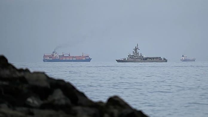 Az USA és Irán is bejelentette, hogy nyitva a Hormuzi-szoros