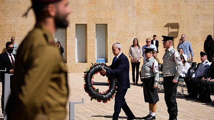 Szirénákra áll meg Izrael a holokauszt-emléknapon, miközben erősödik az antiszemitizmus