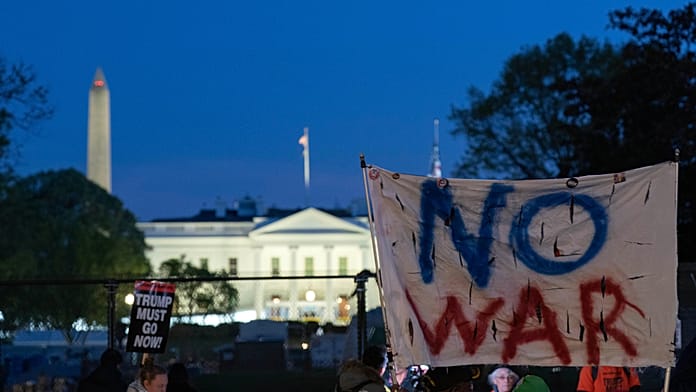 Megvan a tűzszüneti megállapodás, az USA és Irán kéthetes fegyvernyugvásban egyezett meg