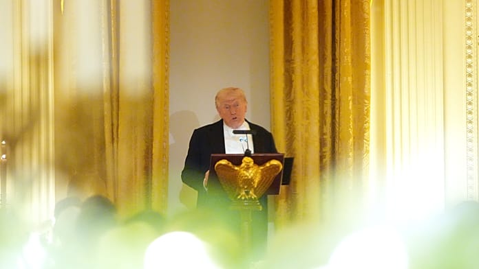 Trump Iránnak: „Jobb, ha hamarosan észhez térnek!"