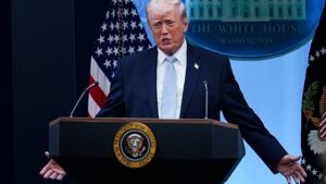 A Ruttével találkozó Trump újra csalódottságát fejezte ki a NATO-val kapcsolatban