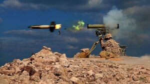 Az Iráni Forradalmi Gárda megszilárdítja az ország feletti hatalmát, miközben a polgári vezetés háttérbe szorul