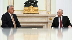 Orbán Viktor Vlagyimir Putyinnak: "Bármilyen módon hajlandó vagyok segíteni"