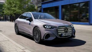 Megdöbbentő műszerfallal érkezik a vadonatúj Mercedes C-osztály