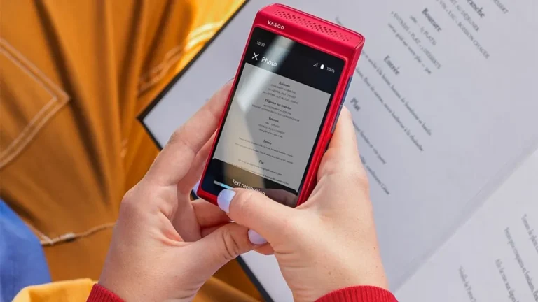 Az új szereplő a globális kereskedelemben: Hogyan határozza újra a mesterséges intelligencia által vezérelt fordítás az üzleti kommunikációt?