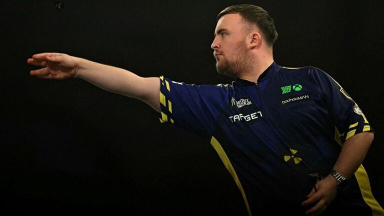 Luke Littler hergelni próbált, de összeomlott a kifütyülése után + videó