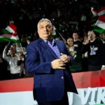 Szenzációs csapat: békepárti nagyágyúk állnak ki Orbán Viktor mellett – videó