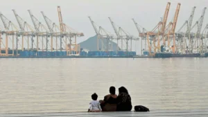 Óvatos ünnepet jelenthet a hormuzi nyitás Európának – érdemes figyelni a következő napok hajóforgalmát