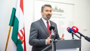 Hidvéghi Balázs: A kormány elutasítja az Európai Bizottság beavatkozását a magyarországi választásokba