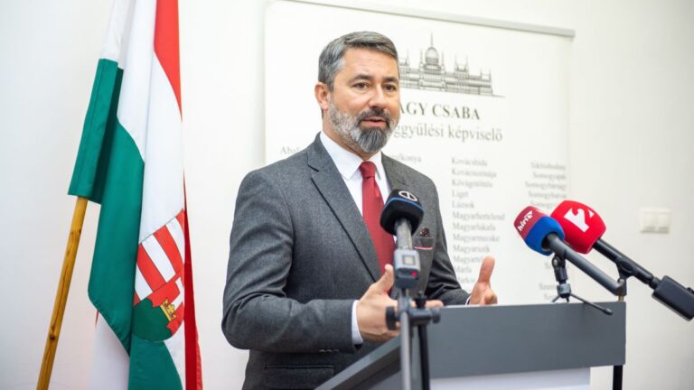 Hidvéghi Balázs: A kormány elutasítja az Európai Bizottság beavatkozását a magyarországi választásokba