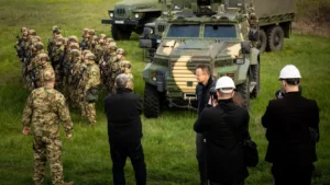 Menczer: Szabotázsveszély miatt lépett a kormány