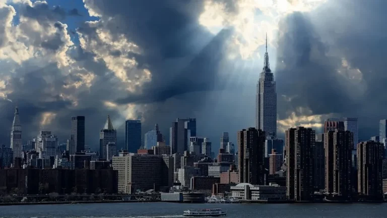 Egy ország huszonöt nagyvárosáról mondták ki, hogy süllyednek – nem csak tengerparti metropoliszokról van szó