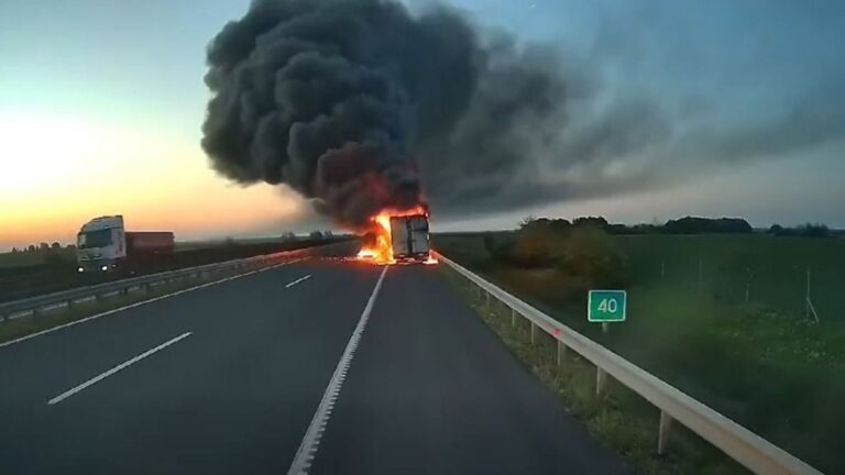 Sokkoló új videó került elő a makói autópályatűzről