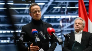 Szijjártó Péter: Csak mi állíthatjuk meg a brüsszeli energiapolitika öngyilkos kezdeményezését – videó