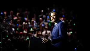 A magyar választók eldönthetik, hogy az USA szövetségesei legyünk-e vagy Brüsszel és Ukrajna gyarmata