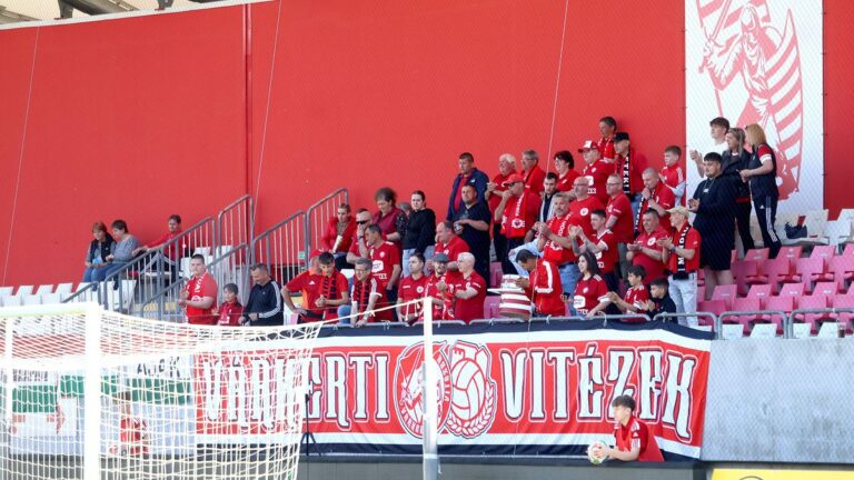 A Várkerti Vitézek, akik csak azt nem viselik el, ha gúnyolódnak csapatukon