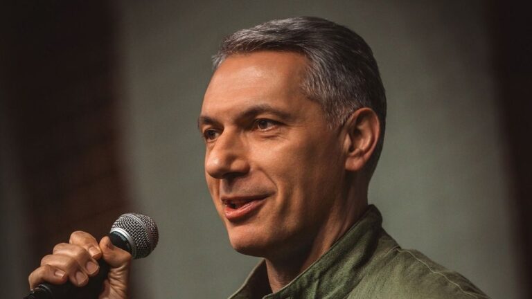 Lázár János: Az olcsó energia a választás tétje