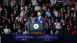 Berlin saját kritikáiba is belezavarodott