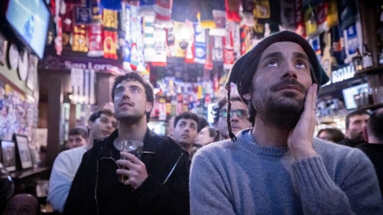 Tojással dobálták meg az Olasz Labdarúgó-szövetség székházát