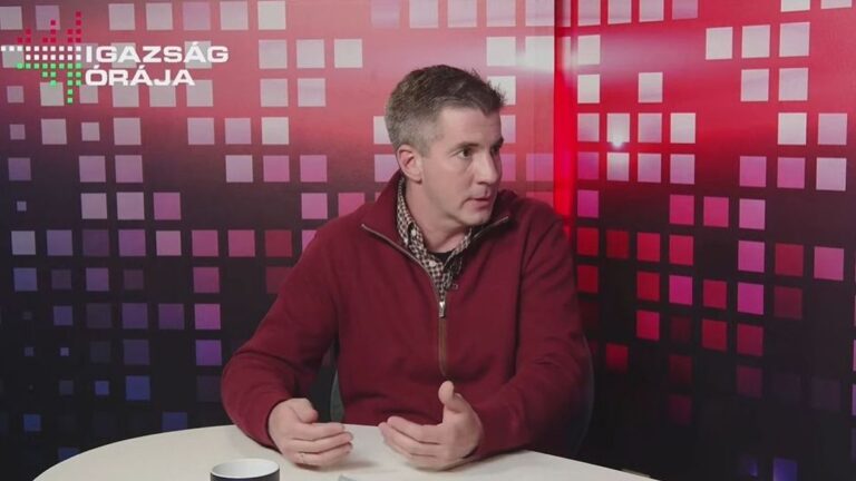 Kocsis Máté: Magyar Péter csak egy báb, külföldről akarják befolyásolni a magyarok választását + videó