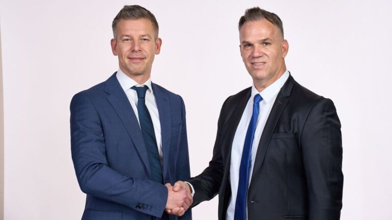 Nyomozás indult Magyar Péter siófoki képviselőjelöltje ellen