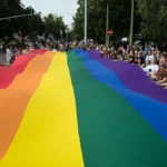 Az LMBTQ-lobbi benyújtotta a számlát, Magyar Péter hallgat