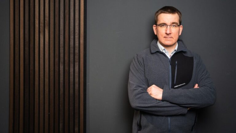 Rácz András a vajdasági robbanóanyagról a 24.hu-nak: Ez kizárólag Orbán Viktornak és a Fidesz kampányának jó