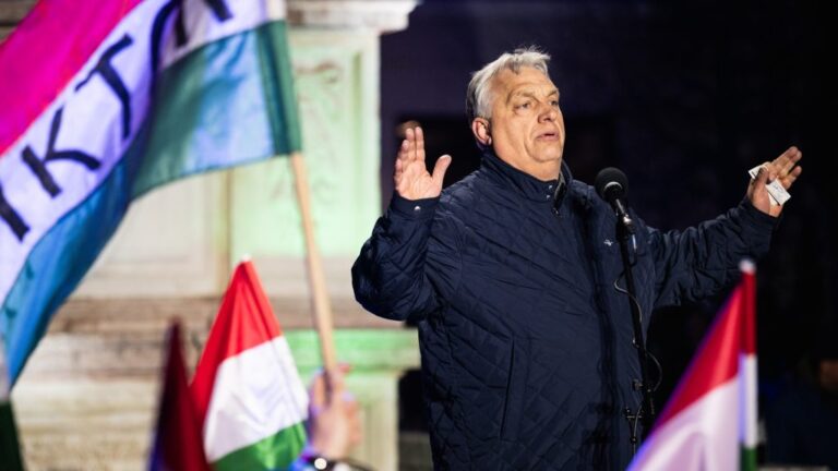 Orbán Viktor a tiszások figyelmébe ajánlott pár gondolatot, amitől hátha a Fideszre szavaznak majd