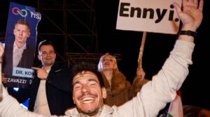 Megszámlálták az összes voksot: hatalmas rekordot döntött a Tisza