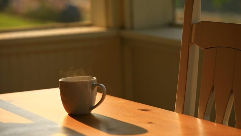 Hétfői friss hírek, forgalom, időjárás – Reggeli pakk