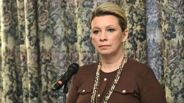 „Magyarországot meg akarják fosztani szuverenitásától” – bármelyik magyar kormánypárti politikus szájából elhangozhatott volna az orosz külügyi szóvivő nyilatkozata a gázvezetéknél talált robbanószerről