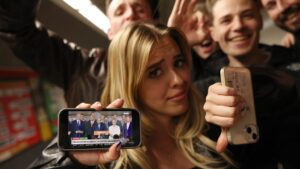 Miklósi Zoltán: Mit mond a rendszer bukása a rendszerről?