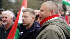 „Bence, lesz helyed a rendszerben” – Ruszin-Szendi Romulusz kampányfórumán jártunk