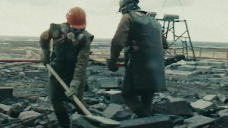 „Az volt a legnehezebb, hogy elhitessem az embereimmel, egyikük sem fog meghalni” – csernobili túlélő mesélt lapunknak az erőműnél töltött napjairól