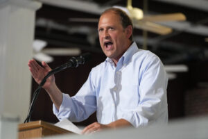 Barr keeps his cash lead in Kentucky Senate GOP primary