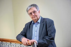 Lovász László lemondott a HUN-REN kutatóhálózat tudományos tanácsadó testületi tagságáról