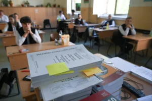 Arany János egy műve és a létösszegző versek közül választhatnak a diákok a középszintű magyarérettségi második felében
